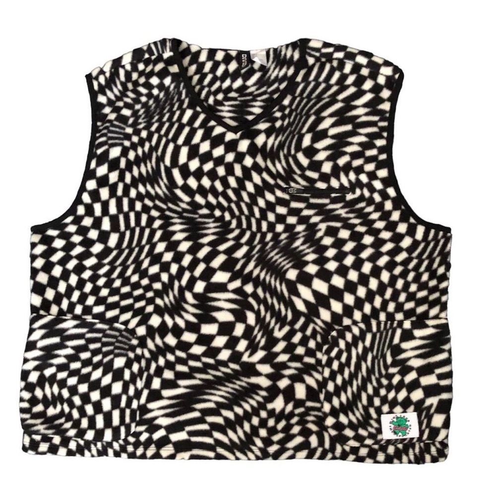 H&M fleece checkered size large sweater vest